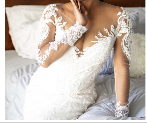 Demetrios Wedding Dress - Picture 4 of 11
