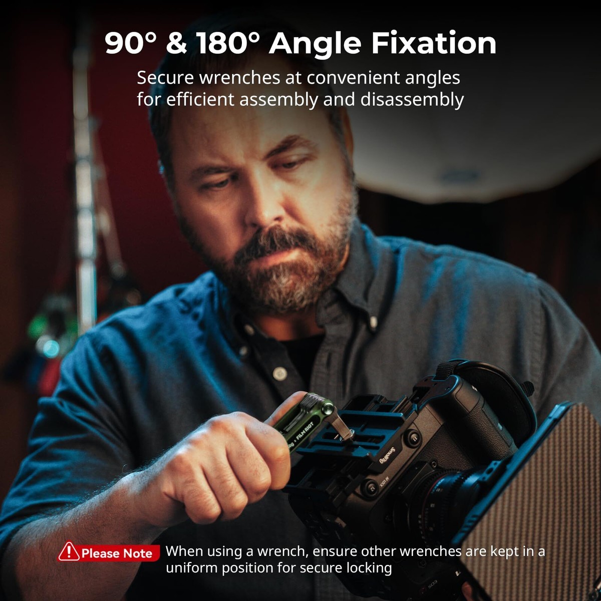 x FILM RIOT 7-in-1 Folding Tool Set with Screwdrivers and