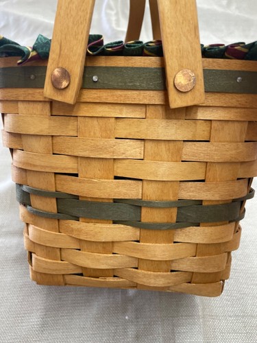 Longaberger 1995 Christmas Cranberry Basket Liner Protector and Lid - Picture 11 of 22