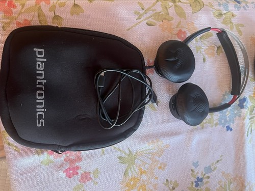 Plantronics - Voyager Focus UC (Poly) - Bluetooth Dual-Ear (Stereo) Headset