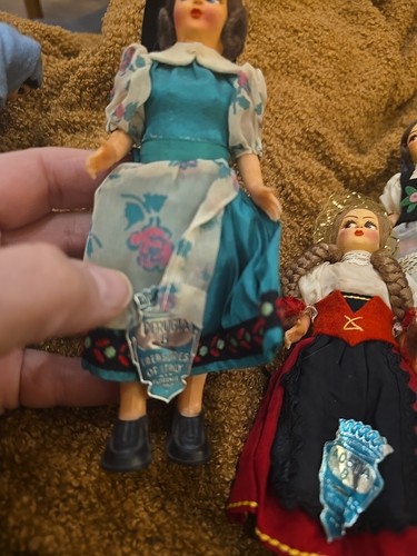Vintage Lot: Treasures of Italy Dolls, Lot Of 7 - Picture 10 of 24