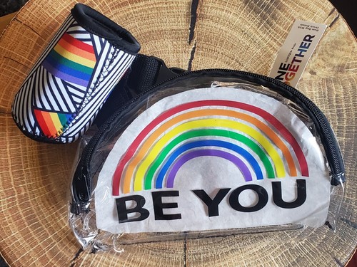 PRIDE Gear! Koozies, Kerzen, Bauchtaschen, Banner, Fahnen, Stirnbänder, Socken & mehr - Bild 26 von 48