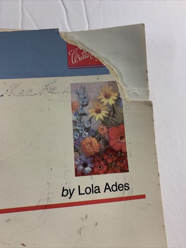 HOW TO DRAW AND PAINT FLORAL BOUQUETS BY LOLA ADES #218 Walter Foster - Photo 2 sur 12