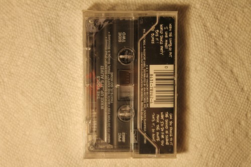 The Fools - Wake Up... It’s Alive!!! US orig' SEALED PVC cassette 1987 garage - Picture 2 of 2