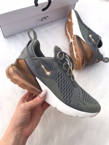 Para mujer Nike Air Max 270 recargado con cristales Swarovski Nike Air Max 270 customized with SWAROVSKI® Xirius