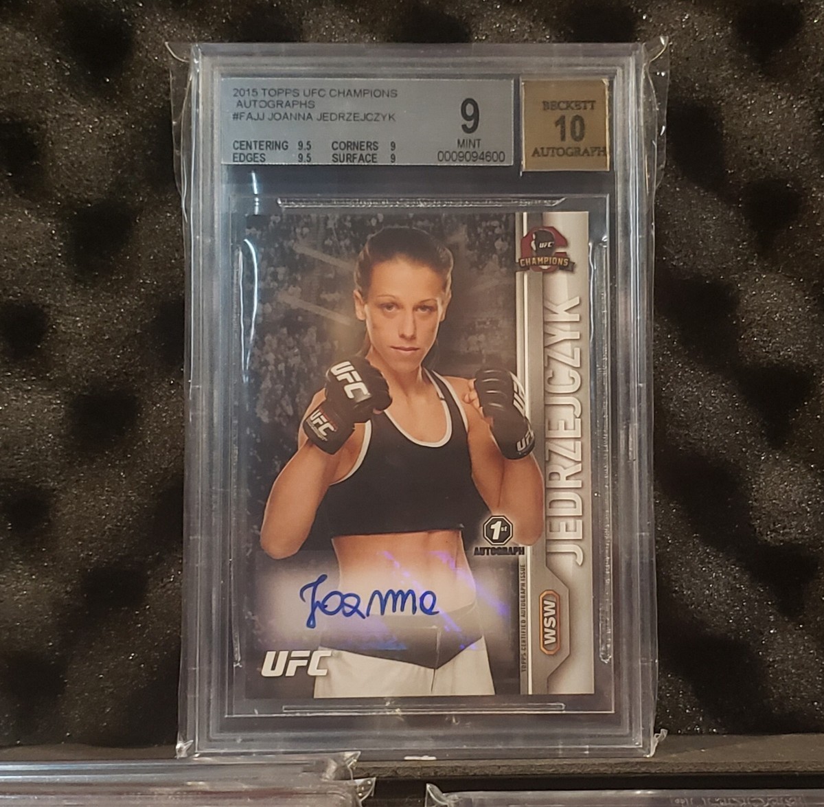 UFC Champions 2015 Joanna Jedrzejczyk