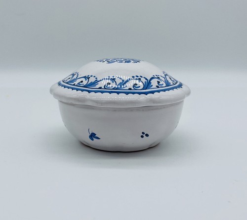Moustiers Atelier A Baratta Handpainted Trinket Dish Blue Floral Covered - Picture 3 of 7