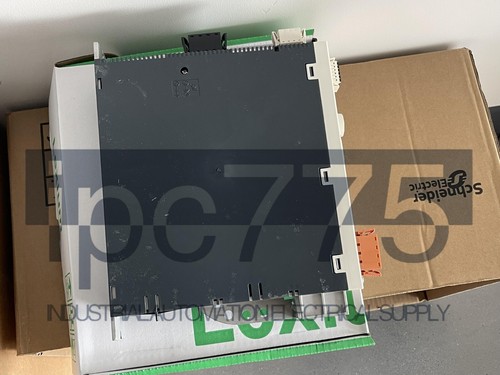 Brand New Schneider Electric LXM32SD12N4 Lexium 32 LXM32S Servo Drive - Picture 4 of 5