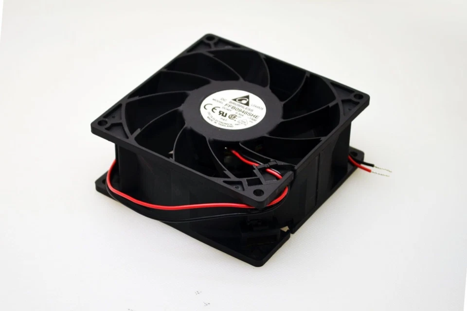 Delta FFB0948SHE T500 DC 48V Fan IP55 Dust Protected, Water Resistant 3-5/8 Inch - Image 2 of 3