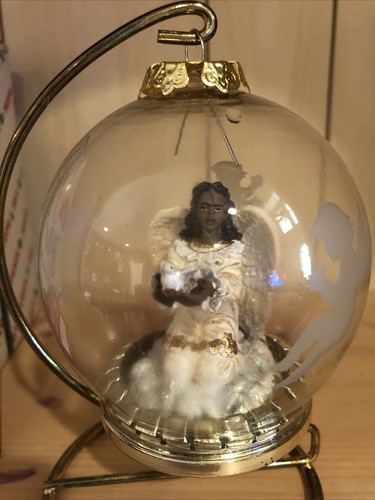 Peaceful Flight Black Angel Ornament House of Lloyds Christmas Around The World - Picture 2 of 7