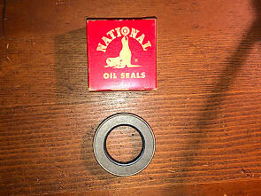NOS Allis-Chalmers HD21 Tractor Generator Front Oil Seal - Picture 2 of 2