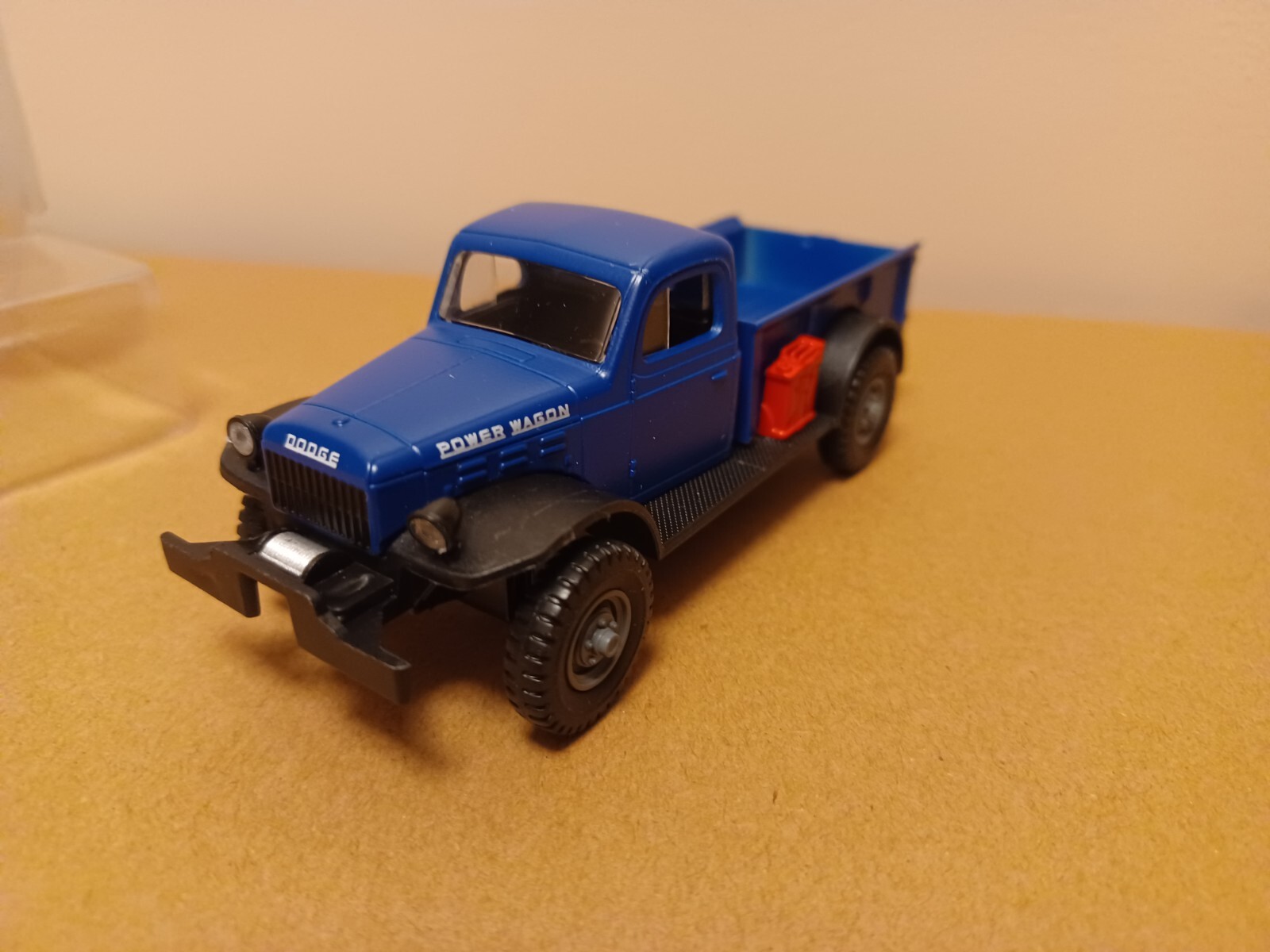 Picture 6 of 8