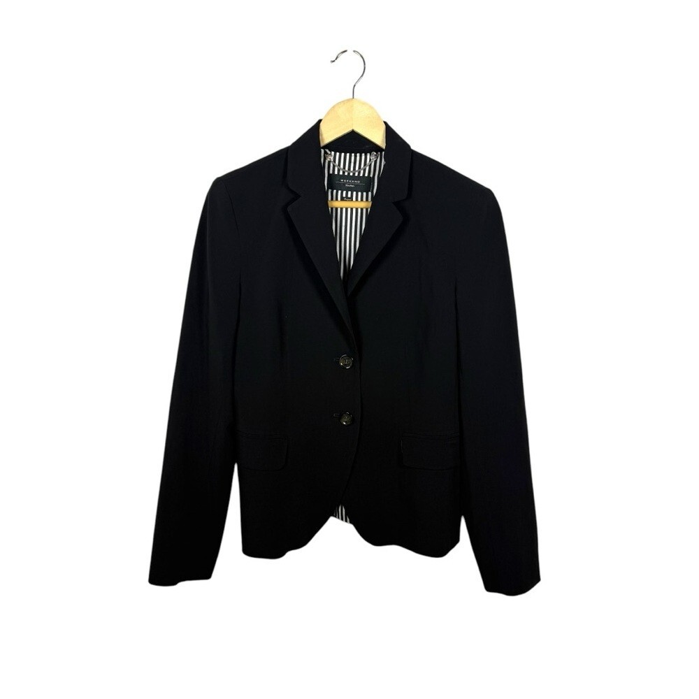 MaxMara Weekend Women’s Classic Button Blazer in … - image 1