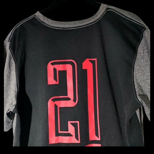 UNK NBA Chicago Bulls Men's Medium #21 Jimmy Butler Basketball Gray/Black Shirt - Picture 5 of 7