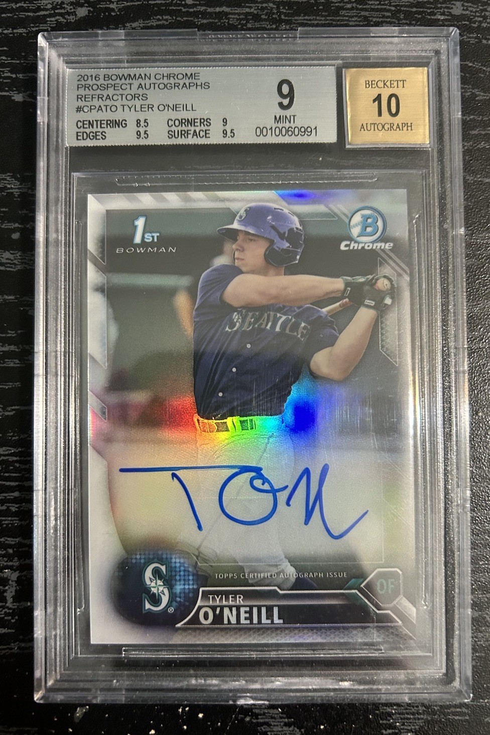 Tyler O'Neill 2016 Bowman Chrome Prospect Refractor Auto /499 BGS 9/10 Orioles