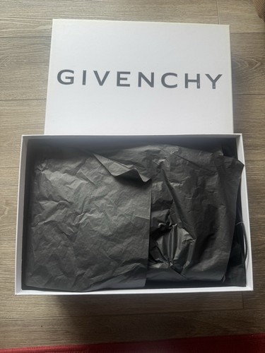 Original Givenchy G4 Men's Leather Sneakers. Size 41 US 8 - Picture 7 of 16