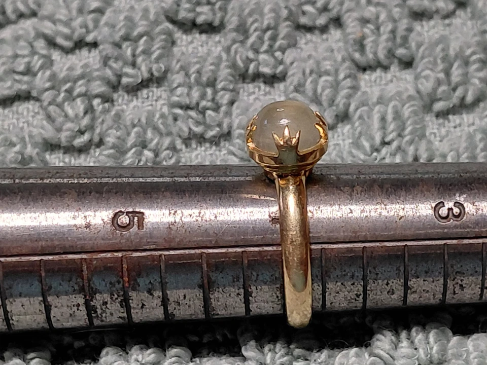 18k 黄金月光石 3 件套尖爪戒指 尺寸 4 — 第 3/4 张图片