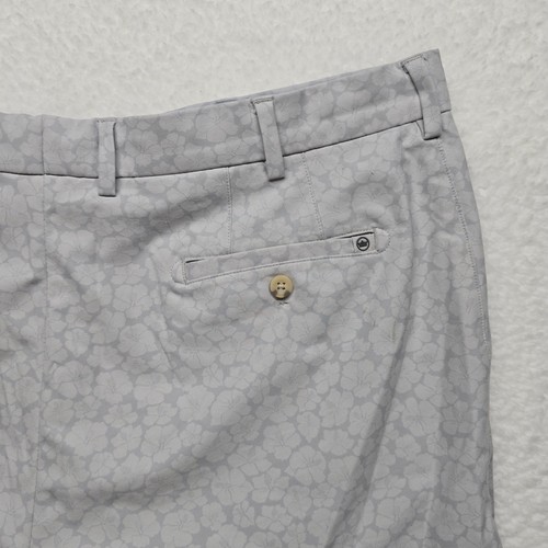 Peter Millar Crown Performance Shorts Men's Size 40 Gray Hibiscus Flower - Picture 12 of 18