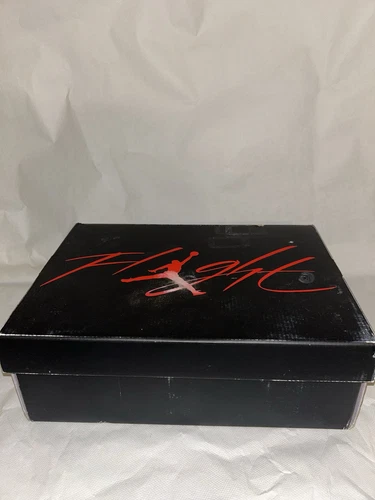 Jordan 4 tela nera retrò SE taglia UK7