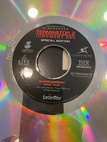 Terminator II Judgement day Special Edition 3-Lazer Disc set Schwartzeneger THX - Picture 12 of 18