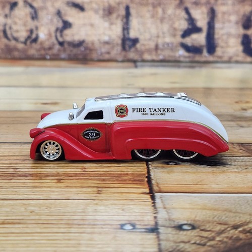 Jada D-Rods 1939 '39 Dodge Airflow Fire Tanker Red & White Diecast 1/64 Scale - Picture 7 of 11