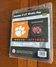 Tigers / Gamecocks House Divided Premium 3x5 Rivalry Flag BSI PRODUCTS, INC.