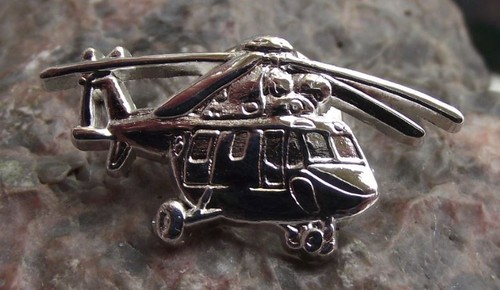 PZL W-3 Sokol Falcon Polish Medium Twin-engine Multipurpose Helicopter Pin Badge - Bild 1 von 3