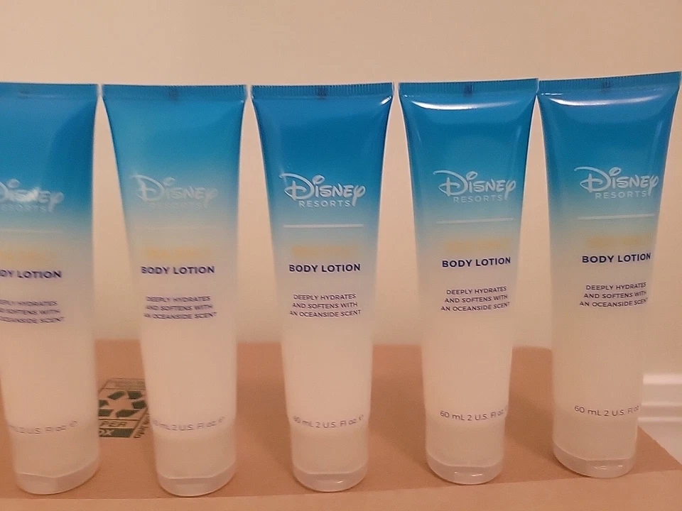 Loción Corporal Sal Marina Disney Resorts Plus H20 Cantidad 9 AUTÉNTICA de Hoteles Disney Foto 4 de 4