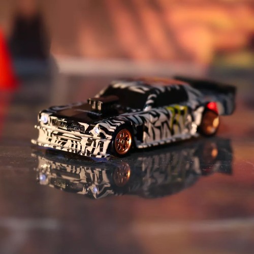 Scala 1/43 RC Drift auto da corsa 4x4 pronta all'uso mini auto giocattolo modello alta velocità - Foto 7 di 15