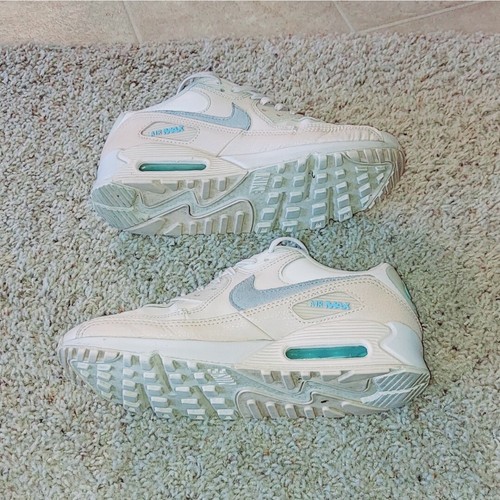 Nike Women's Air Max 90 SZ 8.5 (D75194-001) - Picture 6 of 11