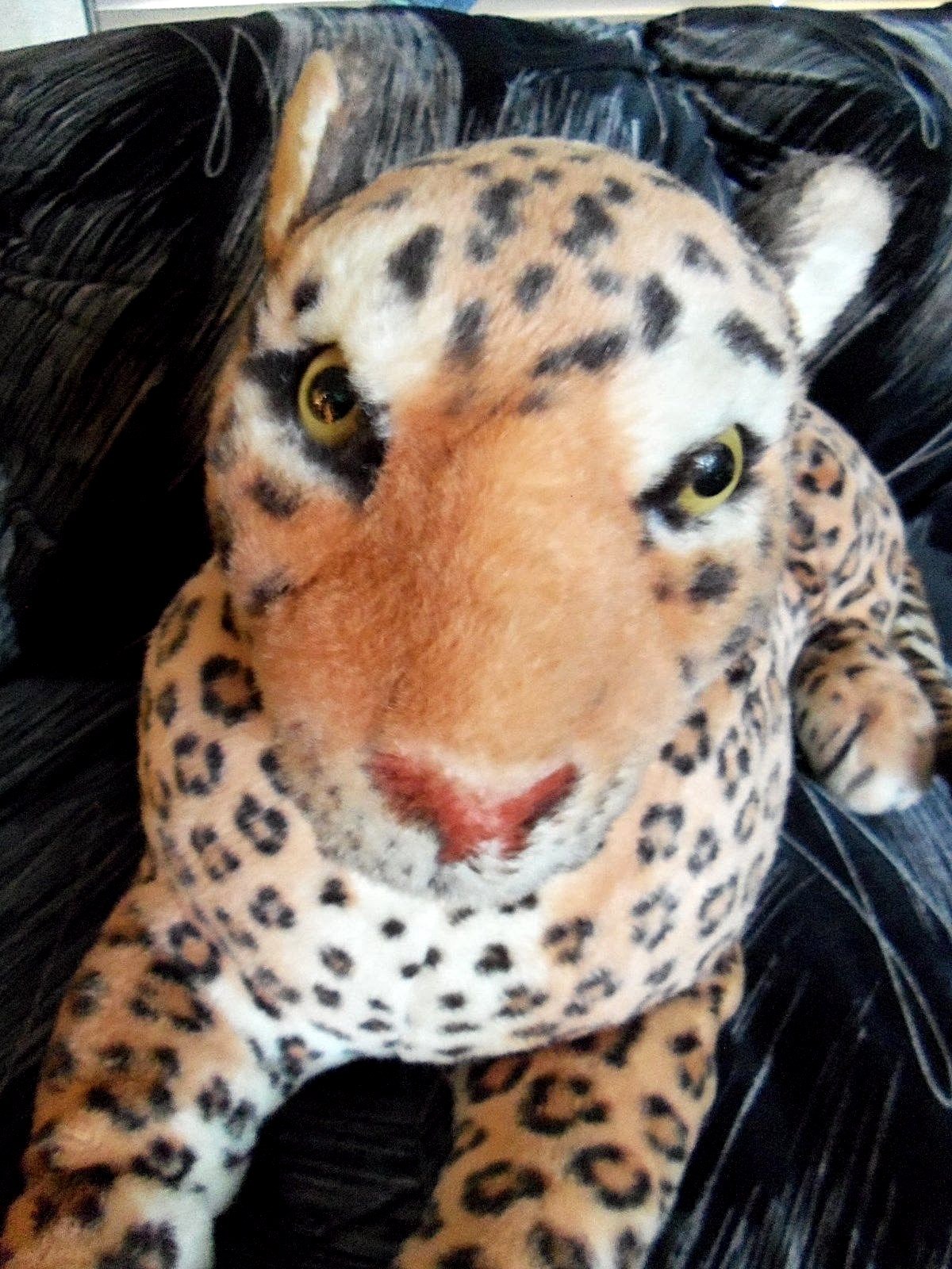 Giant Giant Giant plush stuffed 32 Giant Giant Giant plush stuffed 32