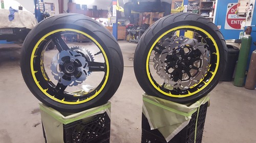 CALCOMANÍAS DE RUEDA PERSONALIZADAS A RAYAS DE LLANTA CINTA HONDA CBR 600RR 900RR 929RR 954RRR - Imagen 9 de 36