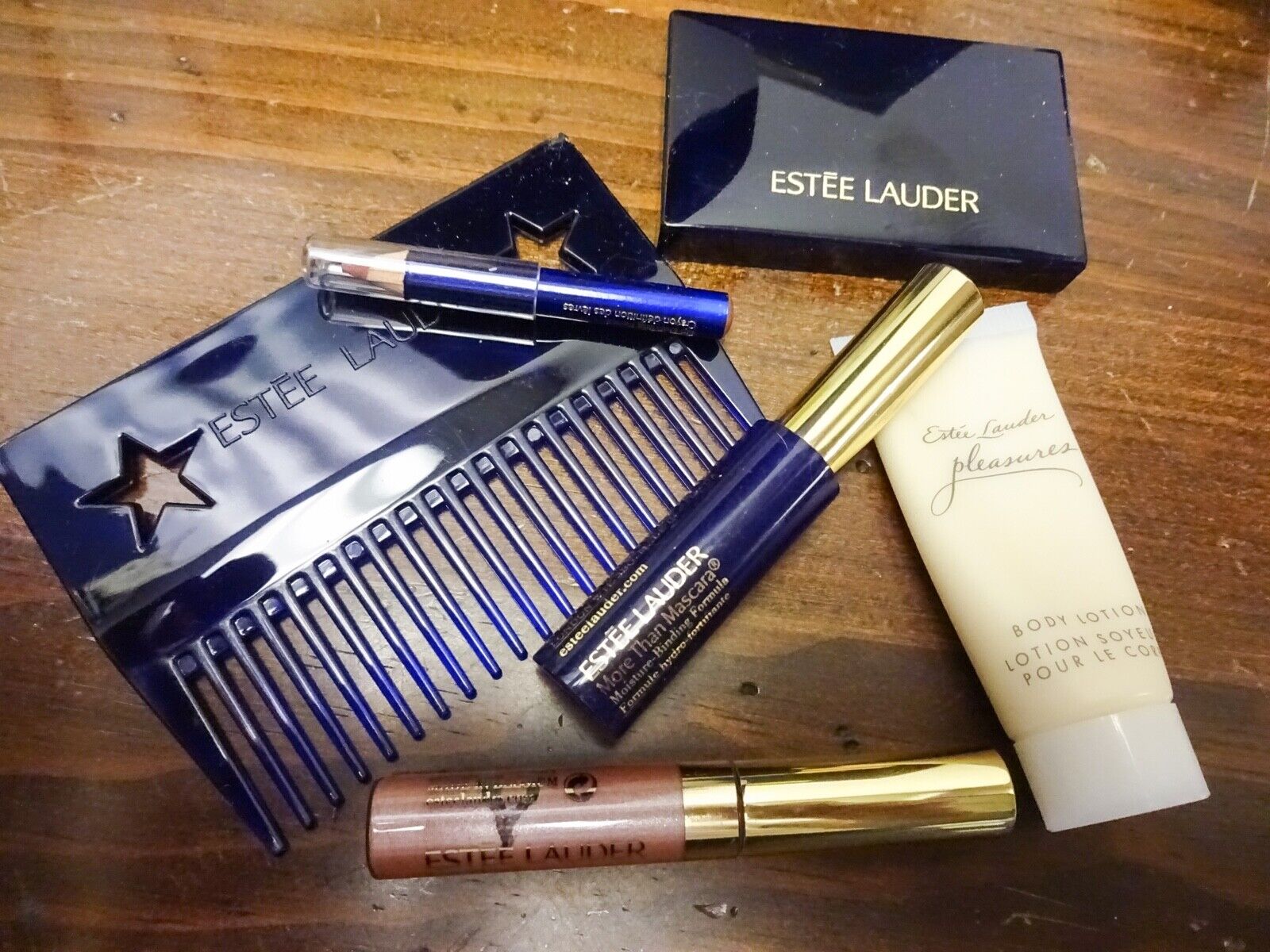 Estee Lauder Gift Max 57% OFF Cosmetics Long-awaited Purchase With