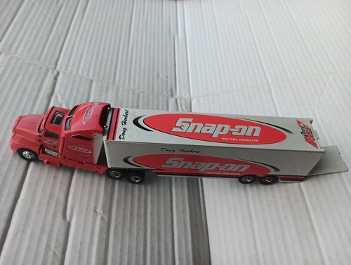 Vintage Snap On Die Cast Metal "Doug Herbert” 93' Racing Champions Trailer Truck - Picture 7 of 18