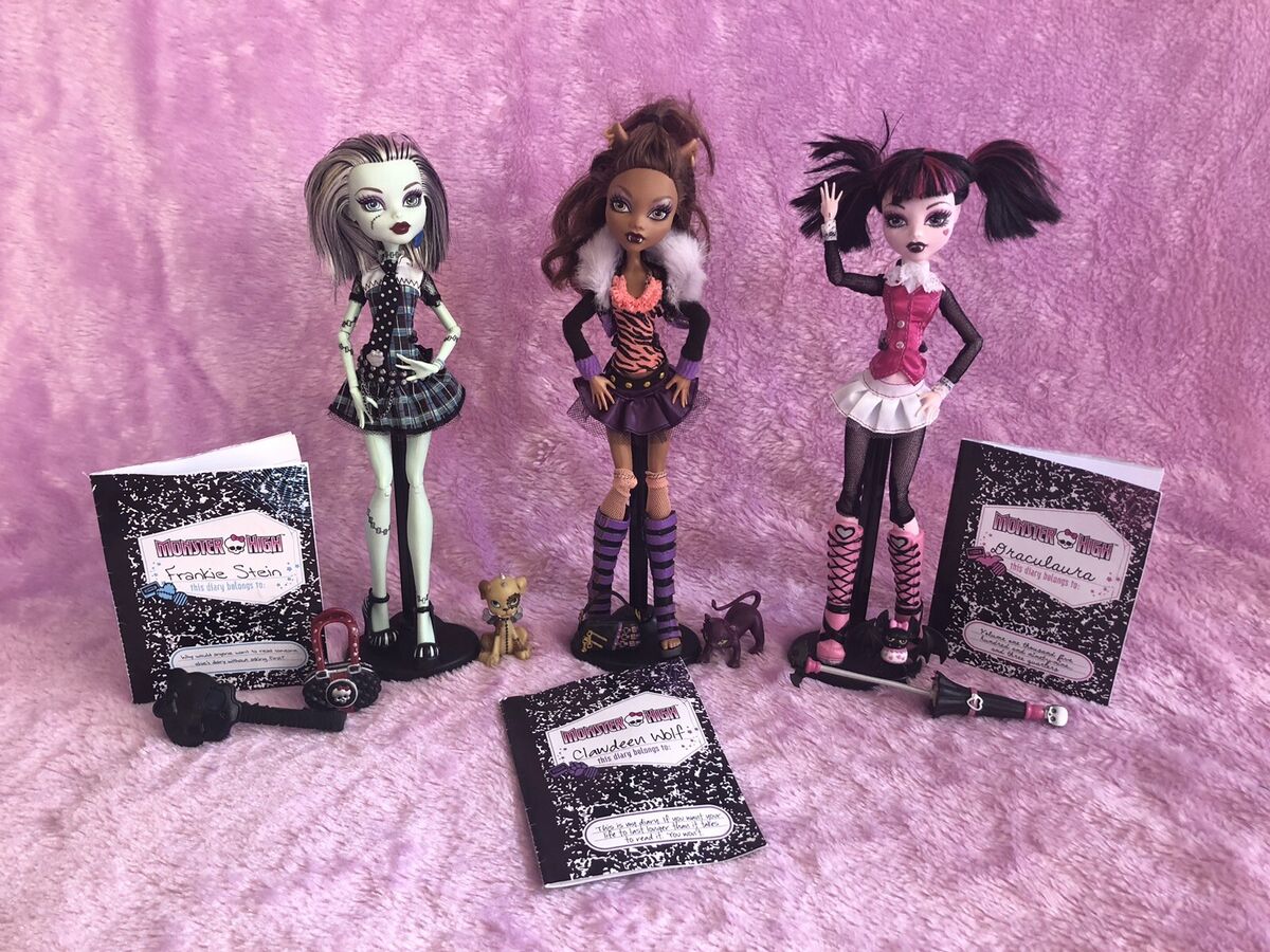 Bonecas Monster High: Draculaura, Clawdeen, Frankie e mais