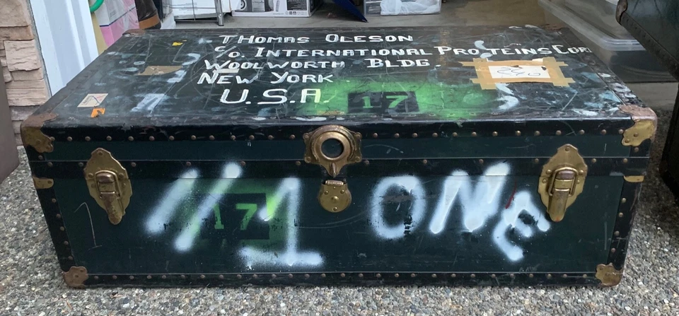 enorme antigo VACATIONER PETERSBURG VA armazenamento vaporizador porta-malas footlocker SOMENTE RETIRADA - Imagem 3 de 4