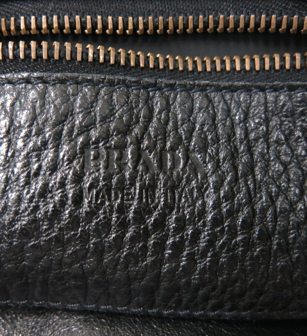 PRADA ブラック レザートートバッグ 113-15 PRADA Black Leather Tote Bag 113-15 from JAPAN | eBay