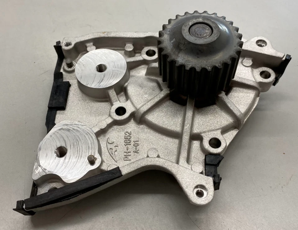 Hytec Engine Water Pump - 226069 - Fits Kia Sportage 2.0L 1995-2002 - Image 3 of 4