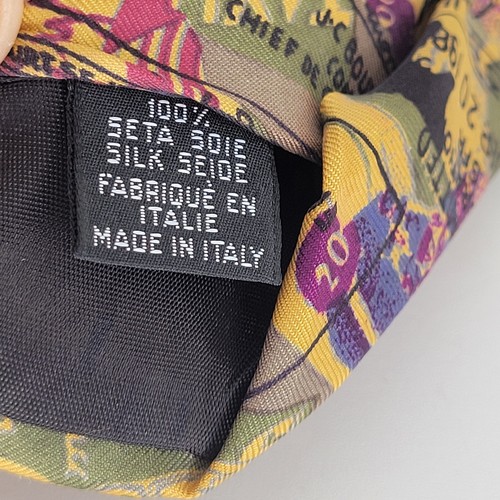 VINTAGE HUGO BOSS TIE LUXURY 100% SILK MADE IN ITALY Colorful Stamps Money Art - Picture 6 of 6