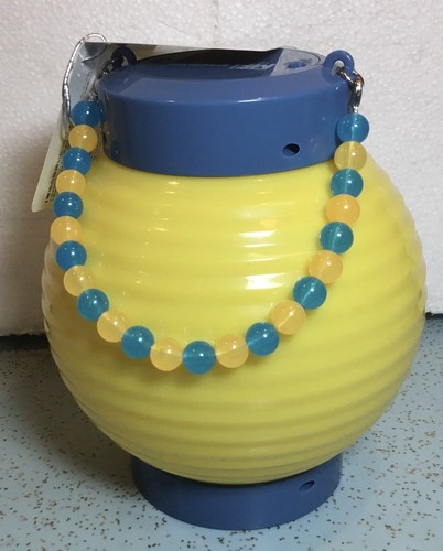 VERY RARE Universal Studios Japan DESPICABLE ME MINIONS LIGHT UP LANTERN NWT - Picture 7 of 12