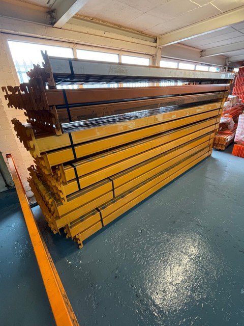Used Apex Pallet Racking Beams 3300mm x 100mm x 50mm Orange Used Apex Pallet Racking Beams 3300mm x 100mm x 50mm Orange