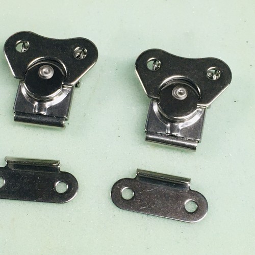 3 custodie per chitarra elettrica acustica chiusure latch parti custodie per chitarra cromate - Foto 4 di 5