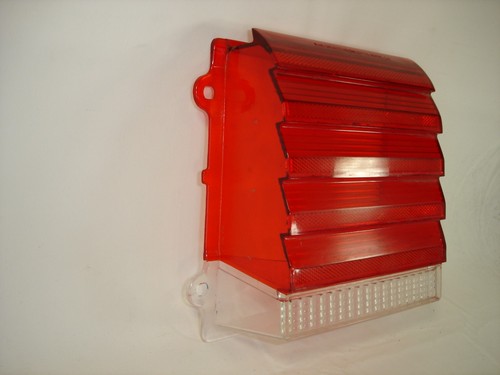 1976 PONTIAC GRAND PRIX OEM TAILLIGHT LENS (INTERCHANGEABLE) - Picture 3 of 7