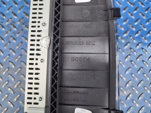 2010-2013 Mercedes W221 S63 AMG Dash Info Navigation Display Screen Monitor OEM - Picture 8 of 11