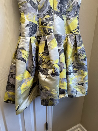 Abito senza maniche in broccato CARMEN MARC VALYO taglia 10 - Foto 9 di 11