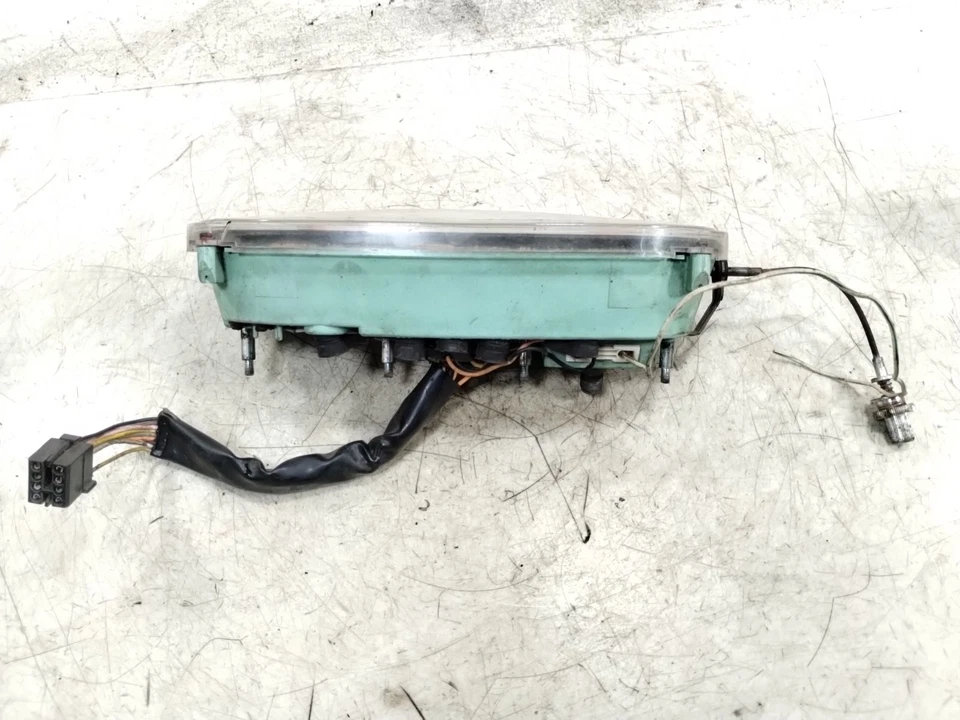 Harley FLTC Tour Glide 1985 velocímetro clásico velocímetro velocímetro medidor Foto 4 de 4