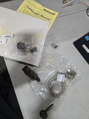 HONEYWELL LOAD CELL MODEL 3719-312 NEW