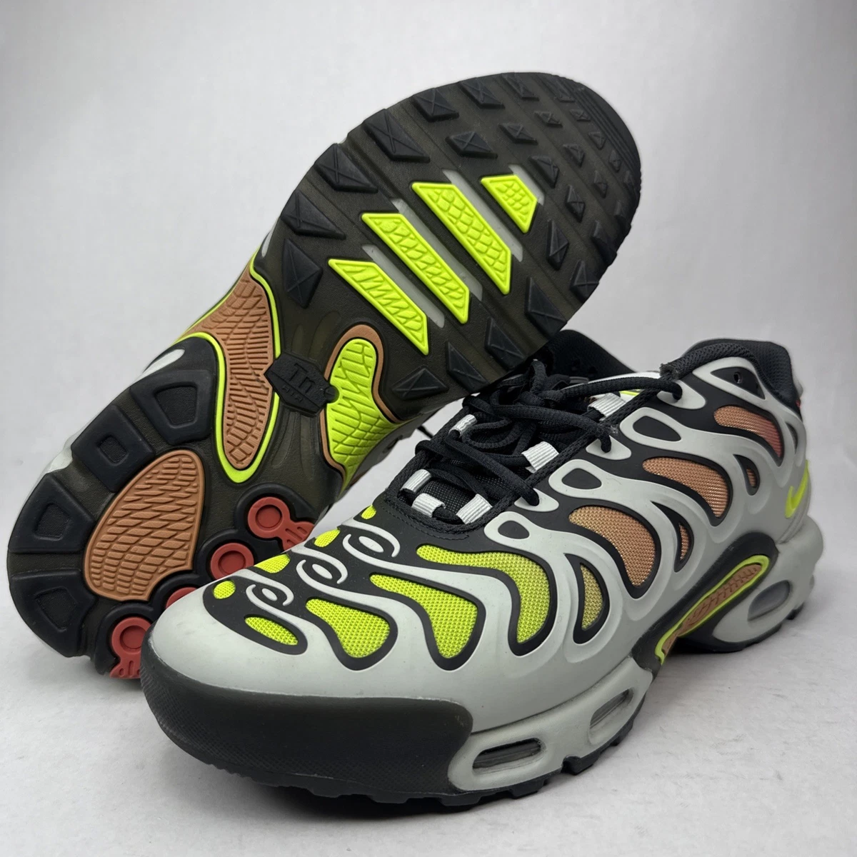 Nike Air Max Plus Drift Light Silver Volt for Sale | Authenticity 
