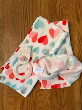 "VALENTINE'S"  hearts dish towels with crochet towel ring holder ( 3 pce set )