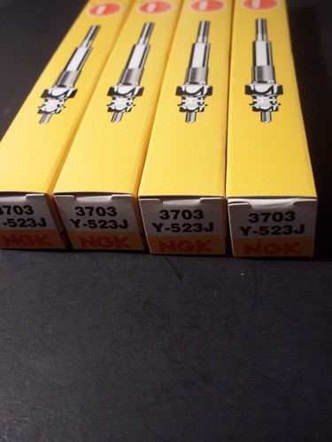 4 candele NGK Y-523J per SAAB 9-3 2.2 Vauxhall Opel Vectra, Signum, Omega - Foto 5 di 5